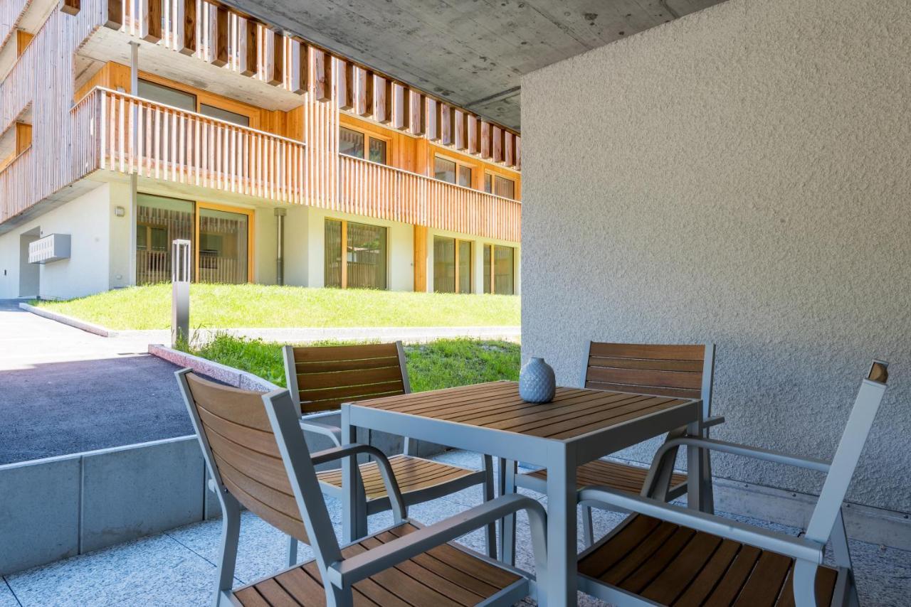 Montela Apartments - Haus D Саас-Грунд Экстерьер фото